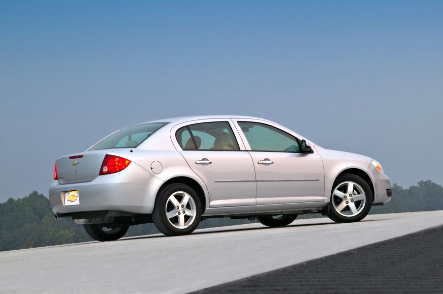  Chevrolet Cobalt 2005 года  (фото 28 из 60)